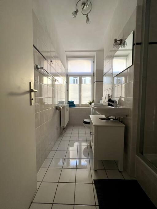 R&L Apartment Karl-Heine-Strasse Og Лайпциг Екстериор снимка